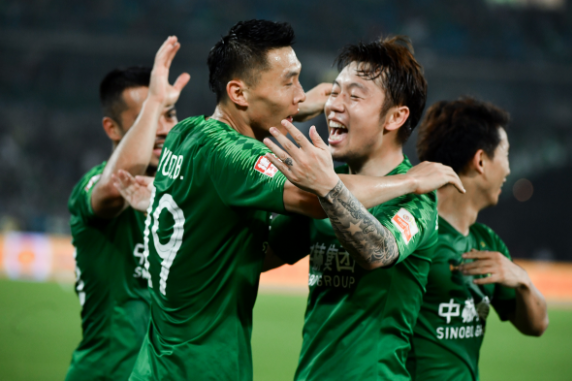 中超-国安2-1天海10连胜领跑 于大宝破门李可建功