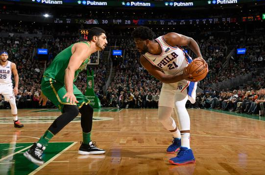 NBA常规赛-绿军负76人主场10连胜终结 恩比德38+13率队4连胜