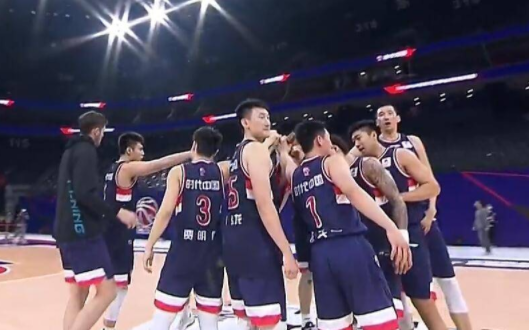 祝铭震18+8 刘旭乘28分 陈林坚20分 广州98-75送福建6连败