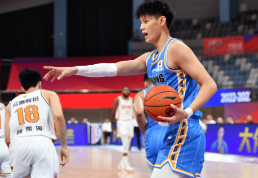 陈林坚26分 亚当斯22+9+11 曾凡博13+7 福建103-88大胜北京