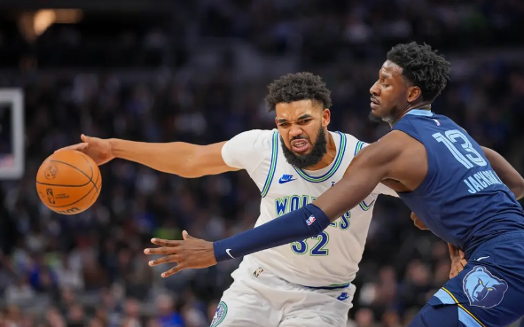 NBA-爱德华兹28分戈贝尔两双 小贾伦空砍36分 灰熊103-118不敌森林狼