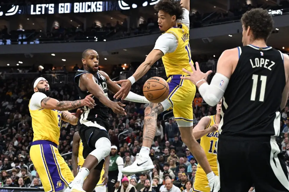 NBA-浓眉34+23字母哥空砍大号三双 湖人双加时118-124逆转雄鹿 