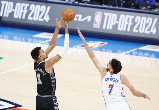 NBA-切特19+5 文班仅6分 亚历山大18分 雷霆轻取马刺