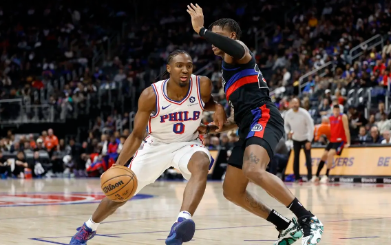 NBA-乔治11+8 比斯利19+6 马克西28分 76人轻取活塞