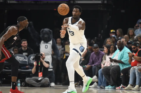 NBA-申京24+15+4 格林28+6+3 火箭力克公牛6连胜