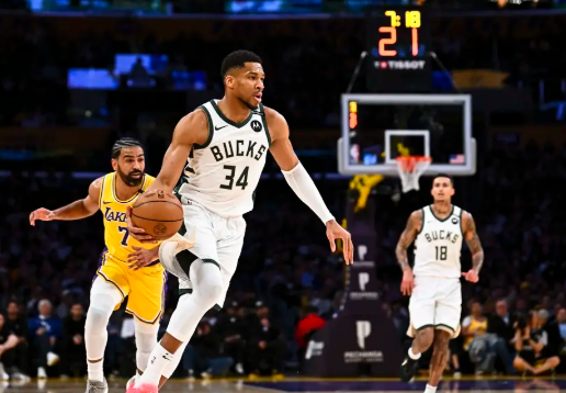 NBA-字母哥28+7 布朗尼生涯新高 詹东缺阵 雄鹿大胜湖人