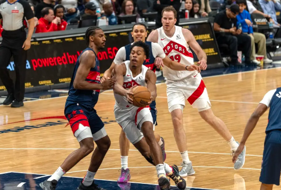 NBA-珀尔特尔21+11 普尔23分 垫底大战猛龙送奇才5连败