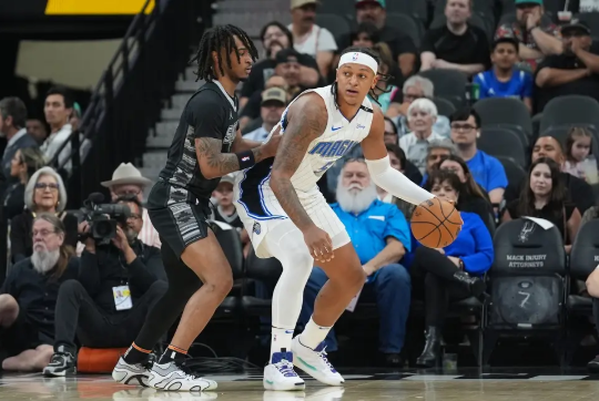 NBA-班凯罗24+10 卡斯尔16+8+6 魔术送马刺5连败