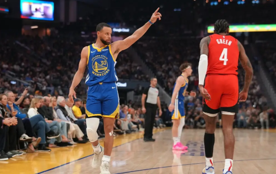 NBA-库里出战32分钟仅得3分 申京19+14 火箭胜勇士