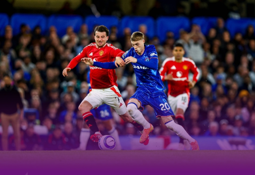 英超-切尔西1-0曼联先赛升至第四，库库雷利亚头球制胜