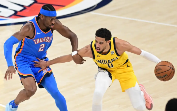 NBA-亚历山大29+12 哈利伯顿伤退 雷霆胜步行者夺得总冠军
